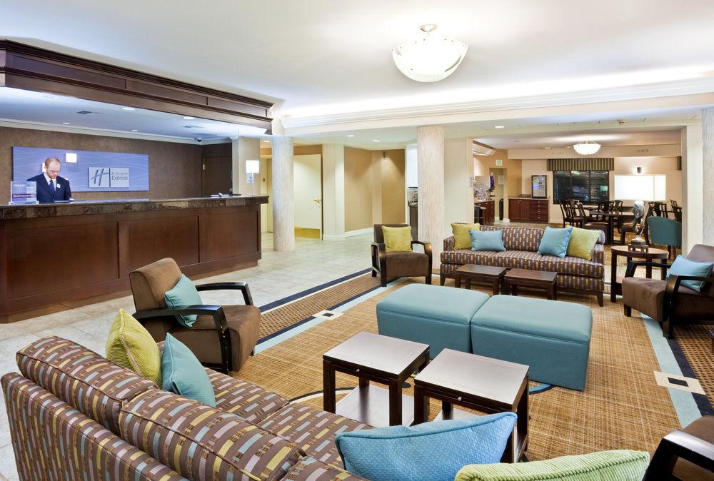 Holiday Inn Express Puyallup By Ihg Exterior foto